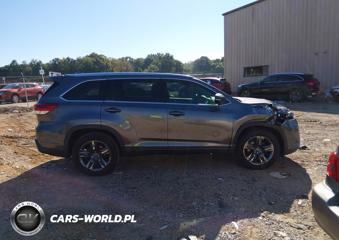 2017 Toyota Highlander Limited Platinum VIN:5TDYZRFH0HS221150 - 13