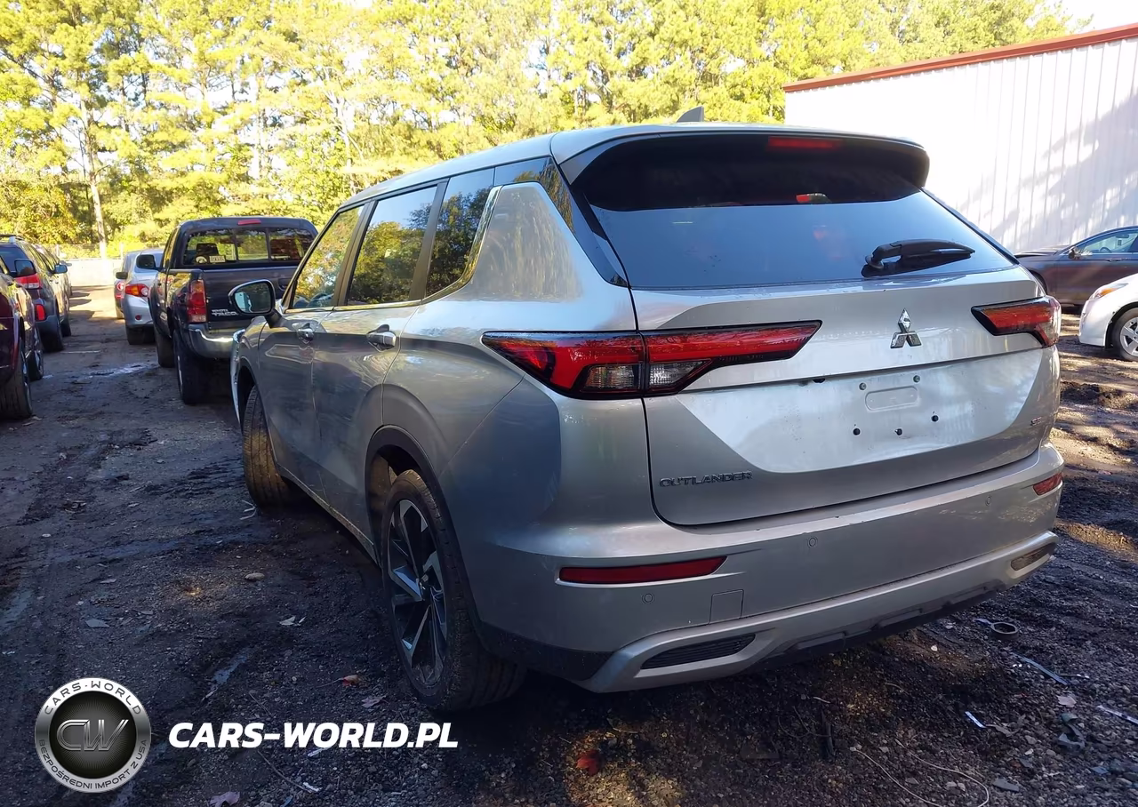 2024 Mitsubishi Outlander Se 2.5 S-Awc-Se Black Edition S-Awc-Se Black Edition W-Pano Roof S-Awc-Se Ralliart S-Awc VIN:JA4J4VA83RZ075417 - 3