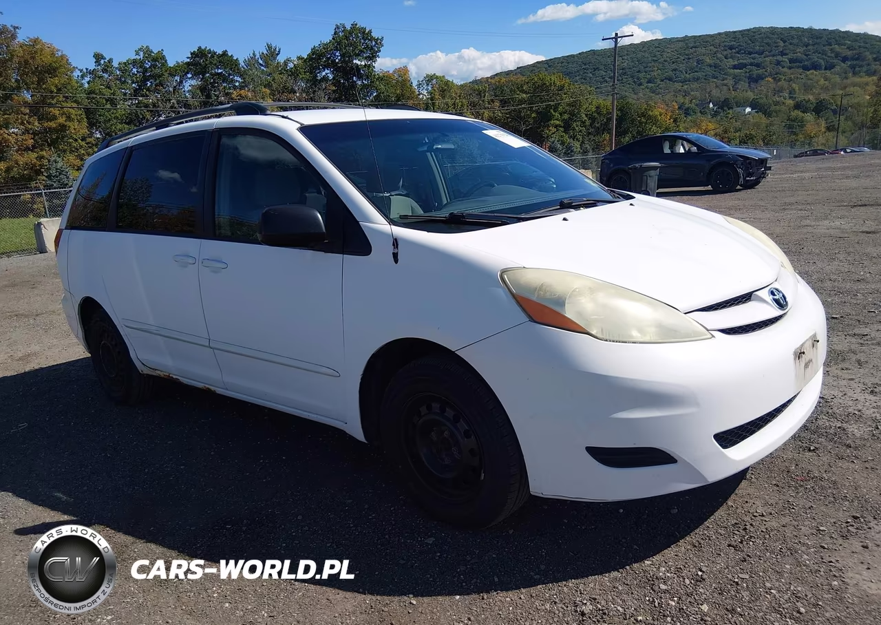 2006 Toyota Sienna Le