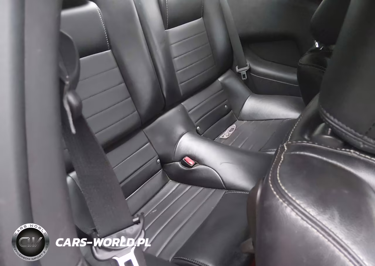 2013 Ford Mustang V6 Premium VIN:1ZVBP8AM7D5240253 - 8