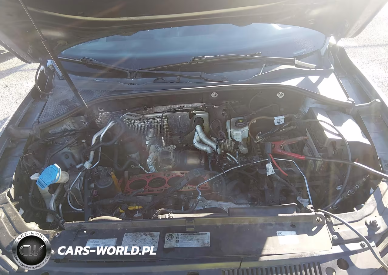 2014 Volkswagen Passat 1.8T Wolfsburg Edition VIN:1VWAT7A32EC043058 - 10