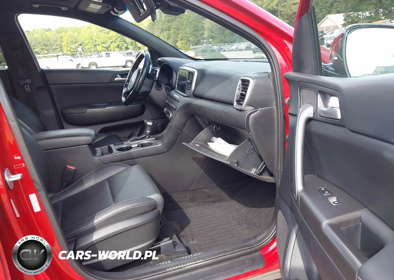 2020 Kia Sportage S VIN:KNDP63AC1L7658803 - 5