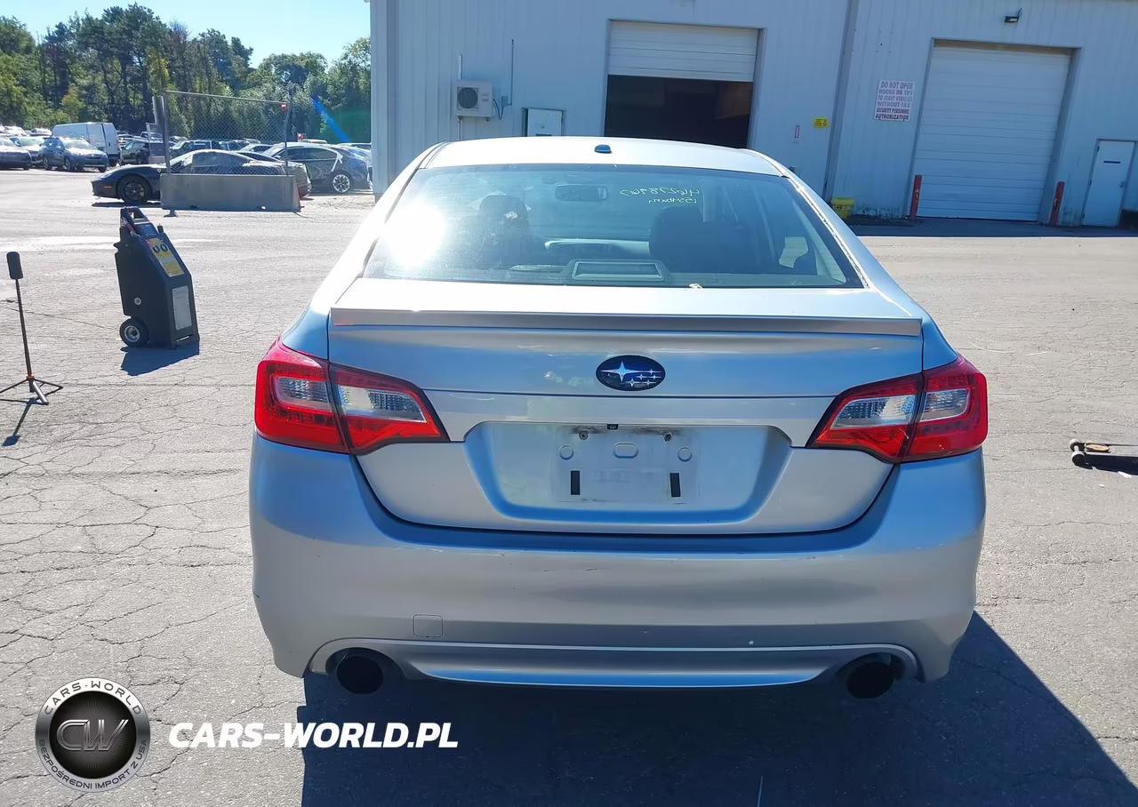 2015 Subaru Legacy 3.6R Limited VIN:4S3BNEN62F3063211 - 16