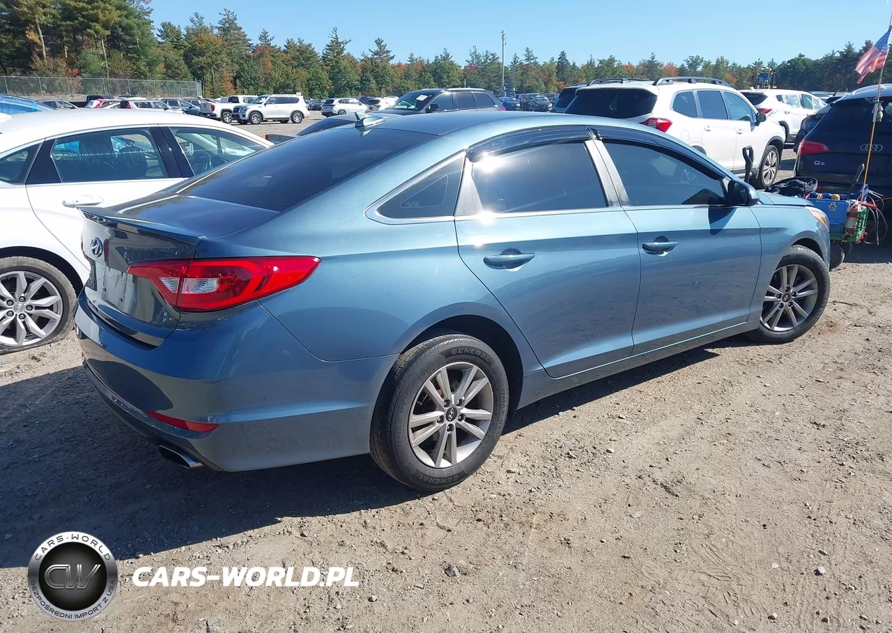2016 Hyundai Sonata Se VIN:5NPE24AF0GH350901 - 4