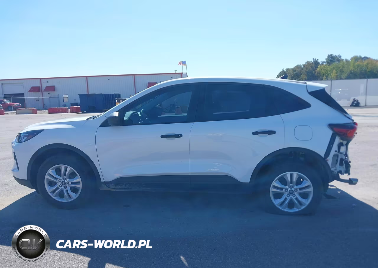 2023 Ford Escape VIN:1FMCU9FN0PUA41428 - 15