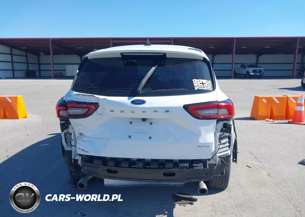 2023 Ford Escape VIN:1FMCU9FN0PUA41428 - 17