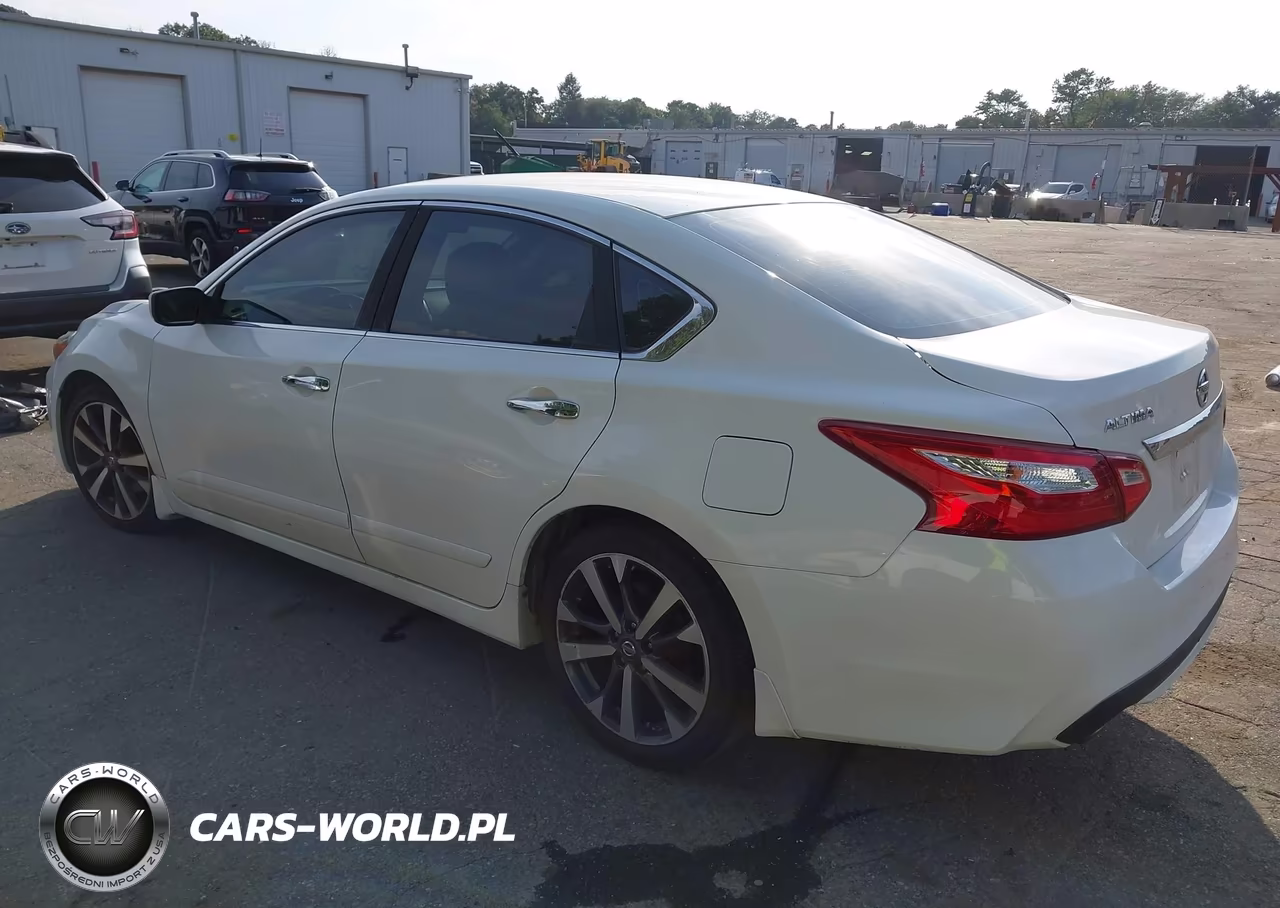 2016 Nissan Altima 2.5 Sr VIN:1N4AL3AP4GC155111 - 3