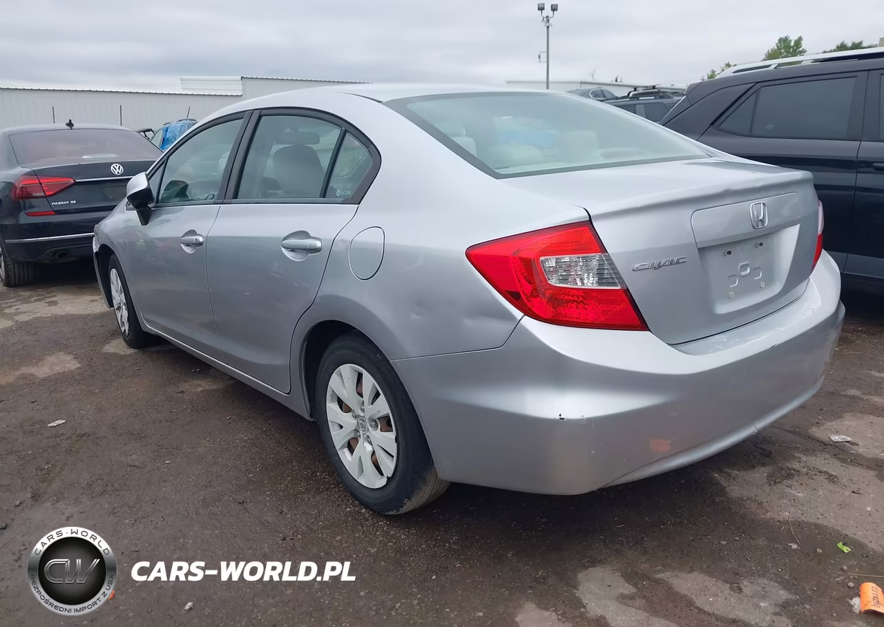 2012 Honda Civic Lx VIN:19XFB2F51CE049660 - 3