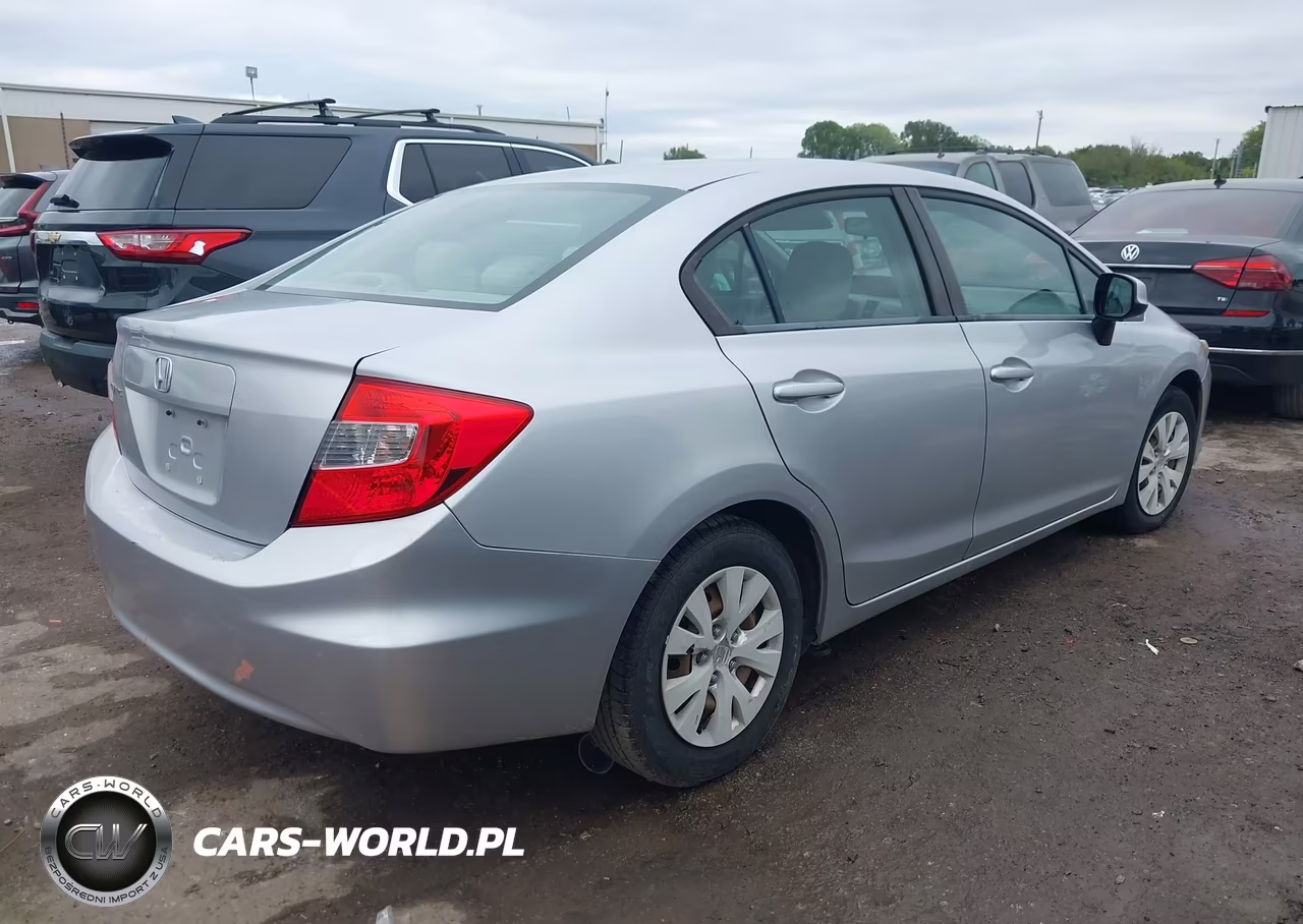 2012 Honda Civic Lx VIN:19XFB2F51CE049660 - 4