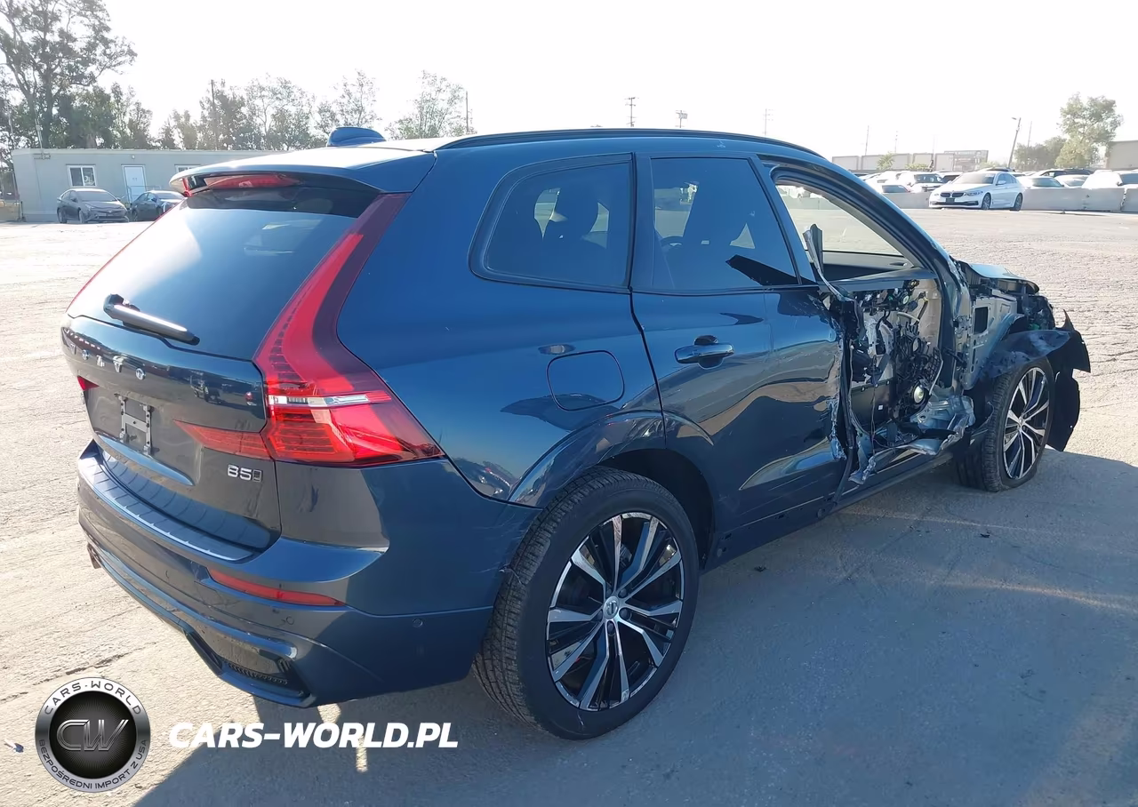 2024 Volvo Xc60 B5 Plus Dark Theme VIN:YV4L12RL6R1947924 - 4