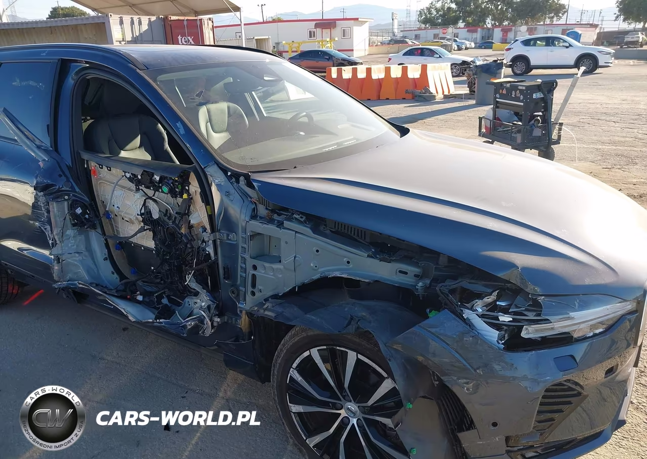 2024 Volvo Xc60 B5 Plus Dark Theme VIN:YV4L12RL6R1947924 - 6