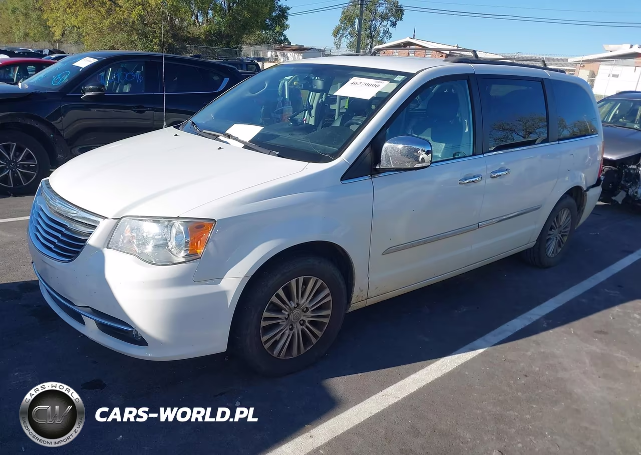 2015 Chrysler Town & Country Touring-L VIN:2C4RC1CGXFR602772 - 2