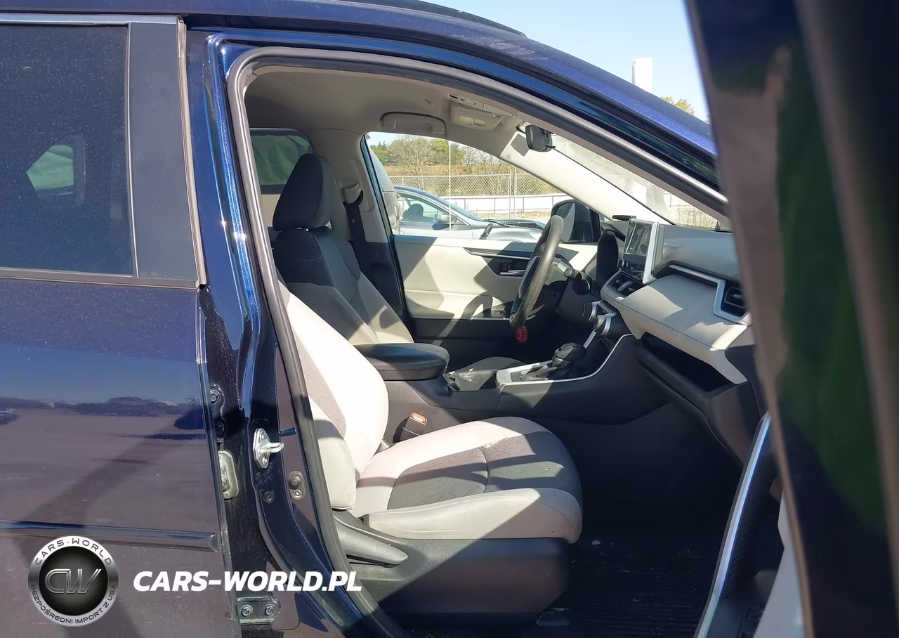 2023 Toyota Rav4 Xle VIN:2T3W1RFV6PW277529 - 5