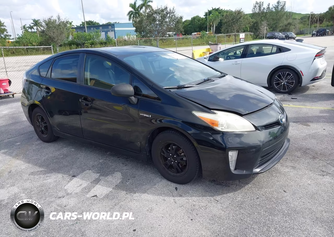 2014 Toyota Prius Two