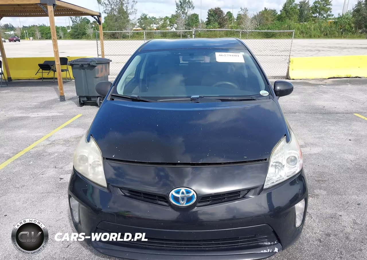 2014 Toyota Prius Two VIN:JTDKN3DU8E0361590 - 12