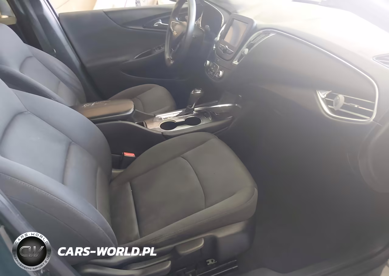 2017 Chevrolet Malibu 1Lt VIN:1G1ZE5ST4HF206257 - 5