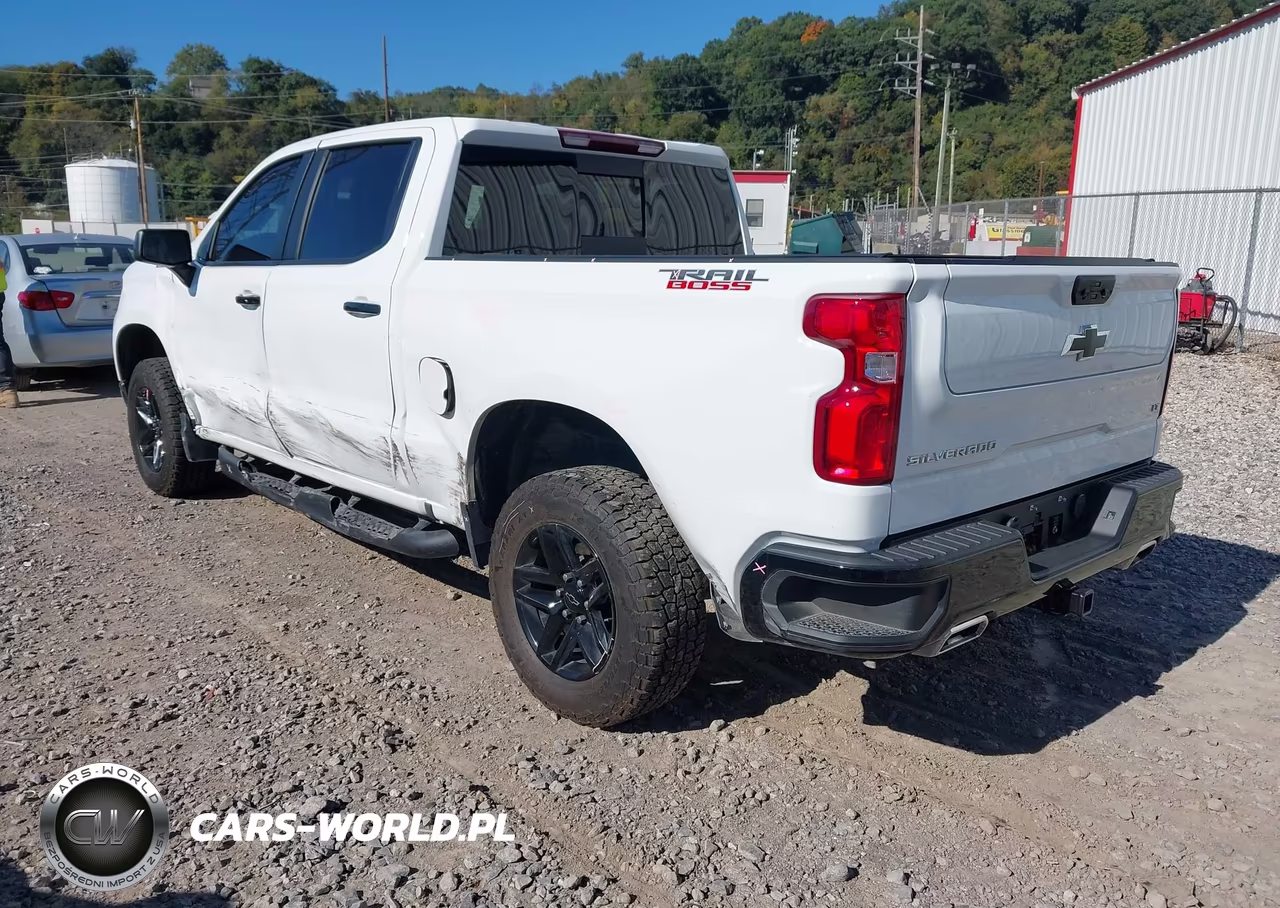 2024 Chevrolet Silverado 1500 VIN:3GCUDFED9RG277887 - 3