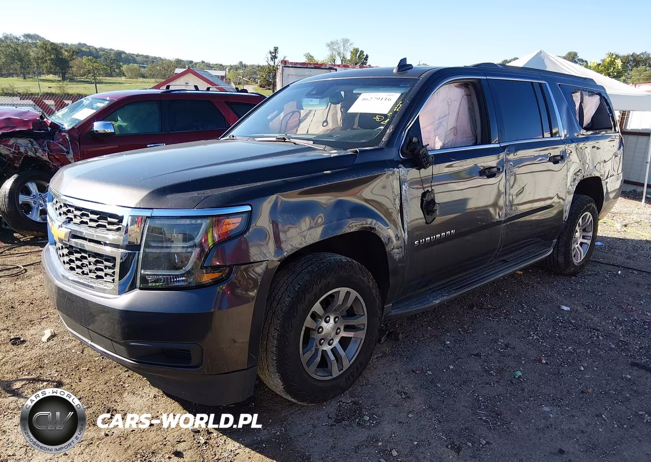 2018 Chevrolet Suburban Lt VIN:1GNSCHKC0JR333681 - 2