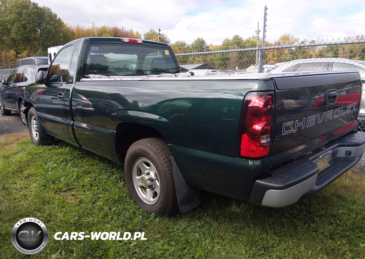 2004 Chevrolet Silverado 1500 Work Truck VIN:1GCEC14X84Z232891 - 3