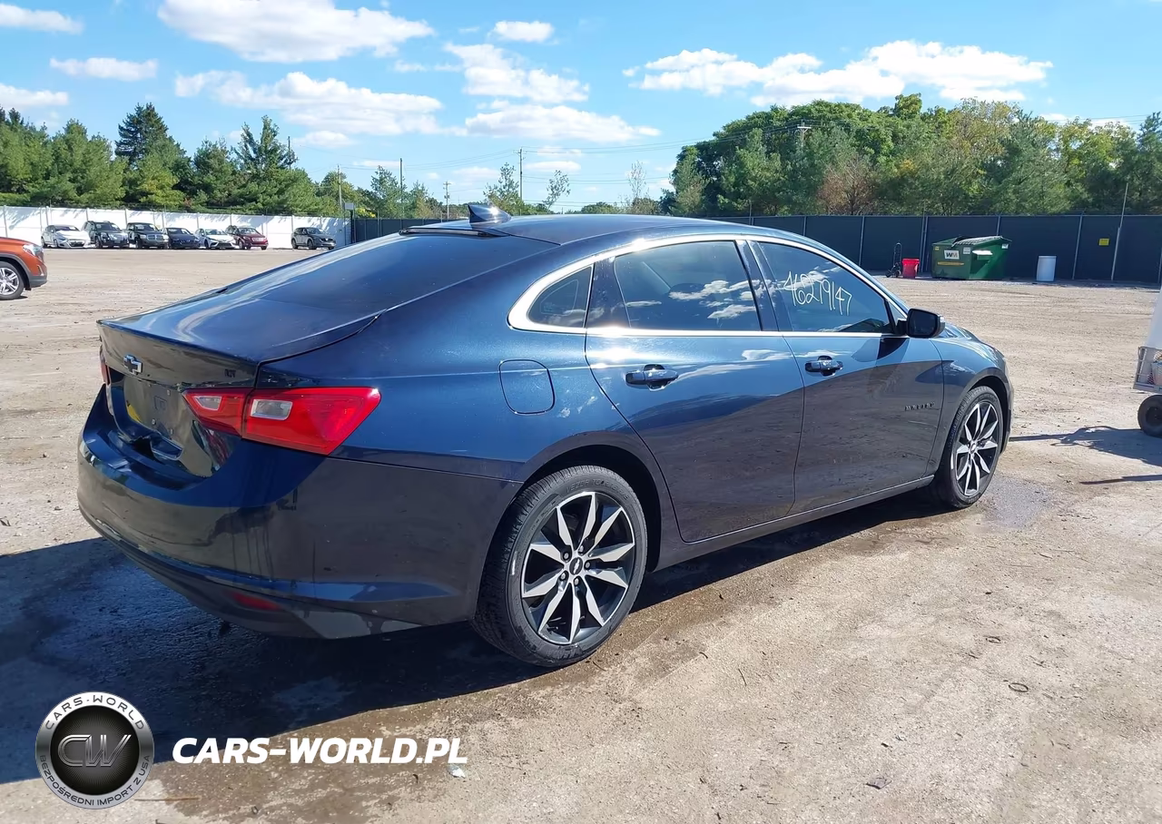 2017 Chevrolet Malibu 1Lt VIN:1G1ZE5STXHF268309 - 4