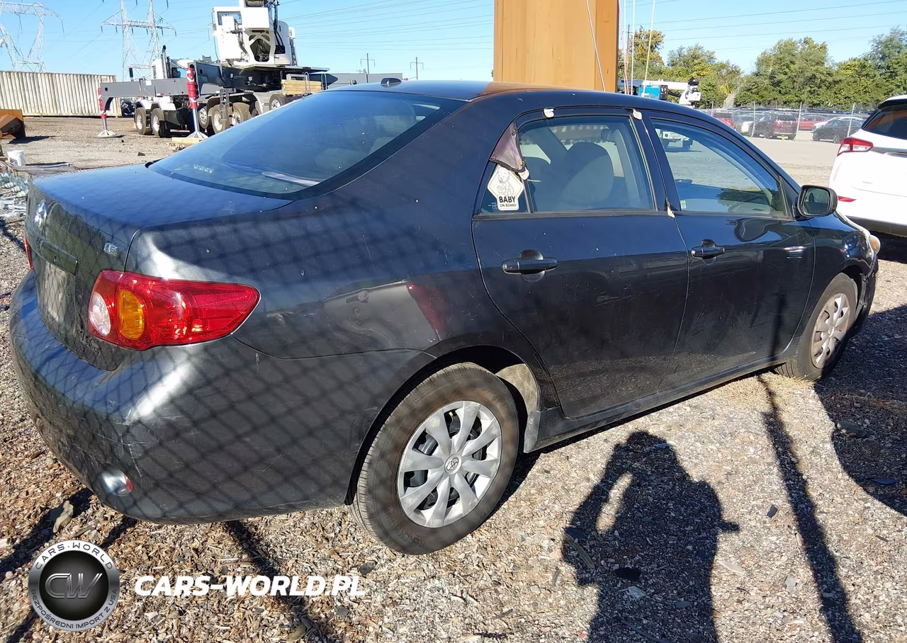 2010 Toyota Corolla Le VIN:2T1BU4EE9AC522691 - 4