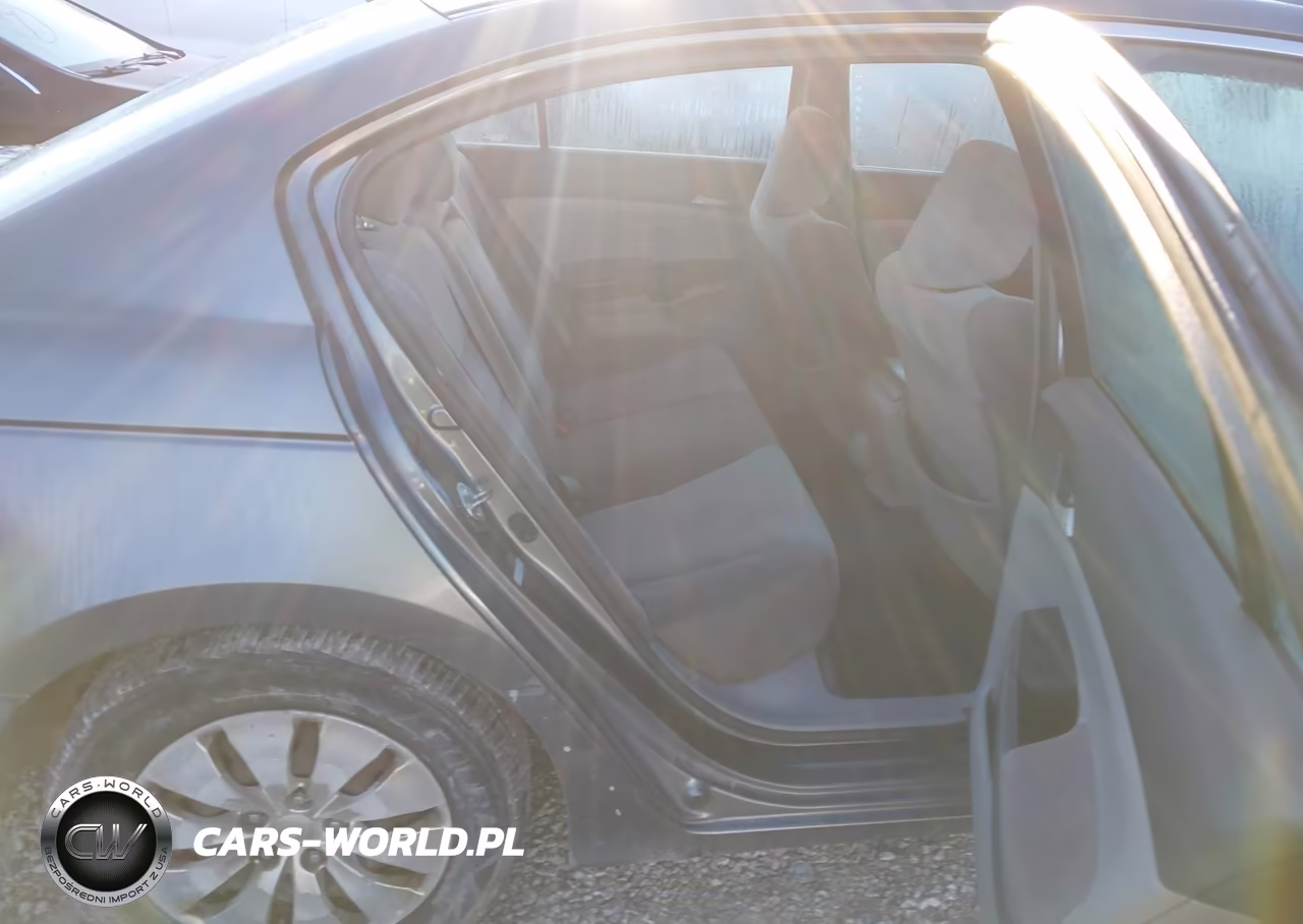 2010 Honda Accord 2.4 Lx VIN:1HGCP2F32AA066651 - 8