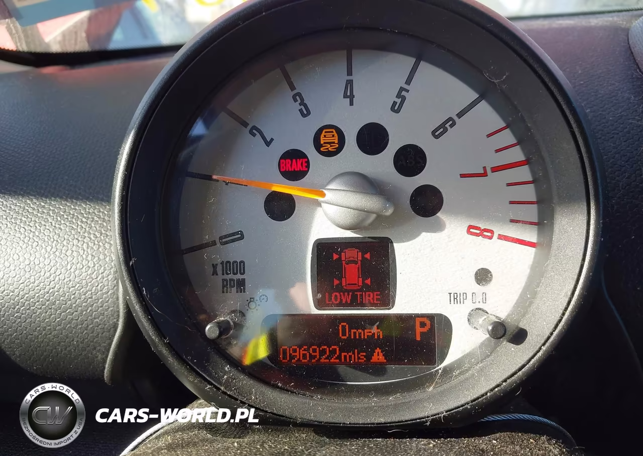 2011 Mini Cooper Countryman VIN:WMWZB3C56BWM00491 - 7