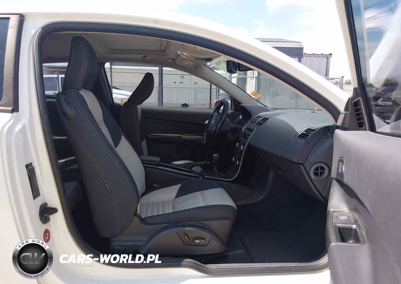 2013 Volvo C30 T5-T5 Platinum-T5 Premier-T5 Premier Plus-T5 R-Design-T5 R-Design Platinum-T5 R-Design Premier VIN:YV1672MK8D2304517 - 5