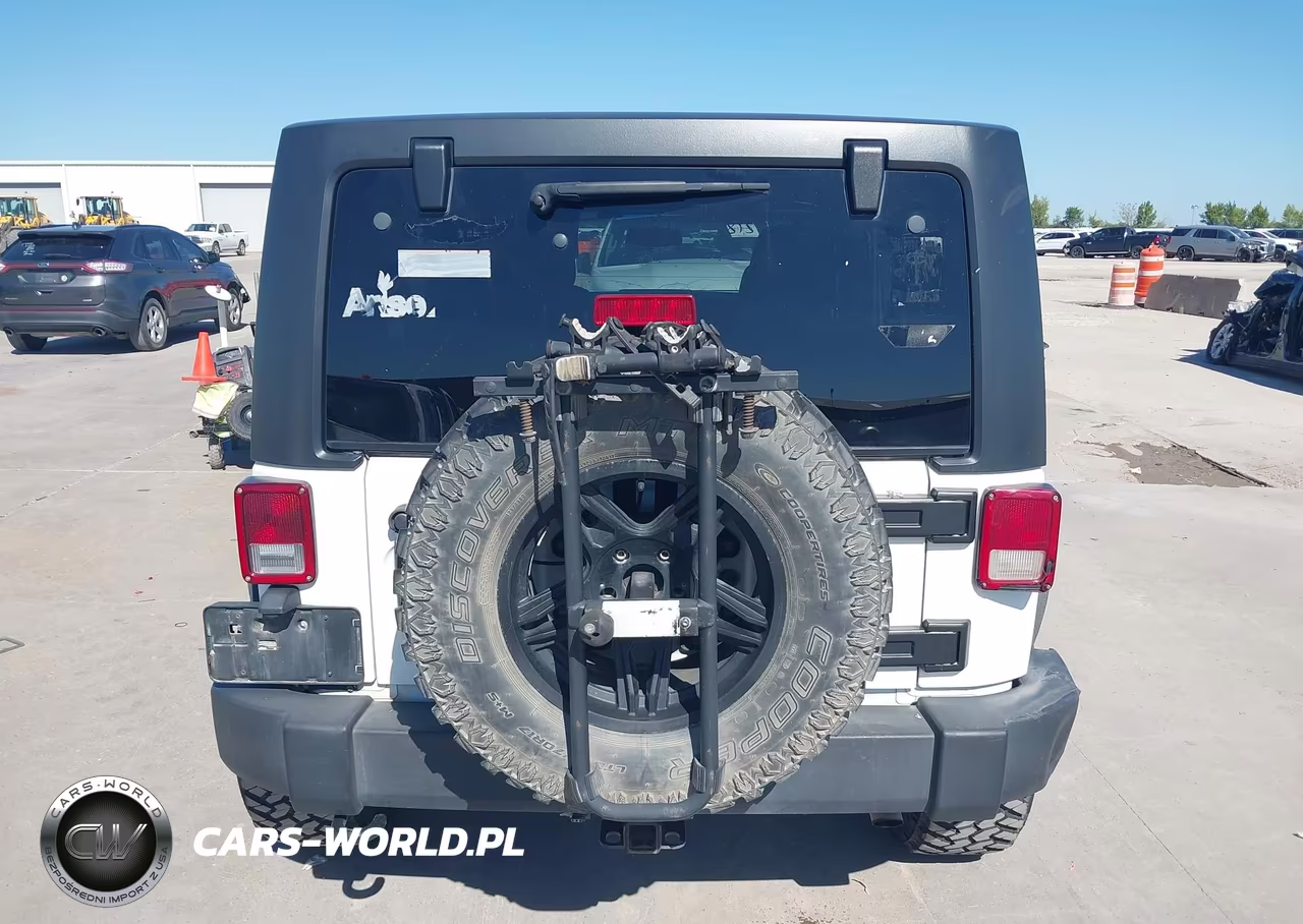 2017 Jeep Wrangler Unlimited Sport 4X4 VIN:1C4BJWDG6HL730117 - 16
