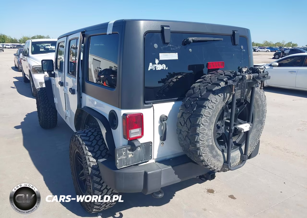 2017 Jeep Wrangler Unlimited Sport 4X4 VIN:1C4BJWDG6HL730117 - 3