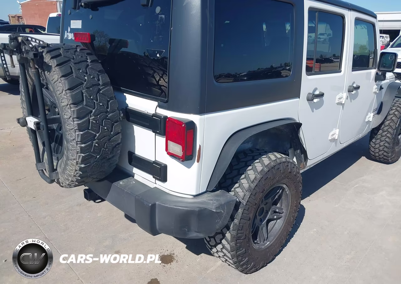 2017 Jeep Wrangler Unlimited Sport 4X4 VIN:1C4BJWDG6HL730117 - 6