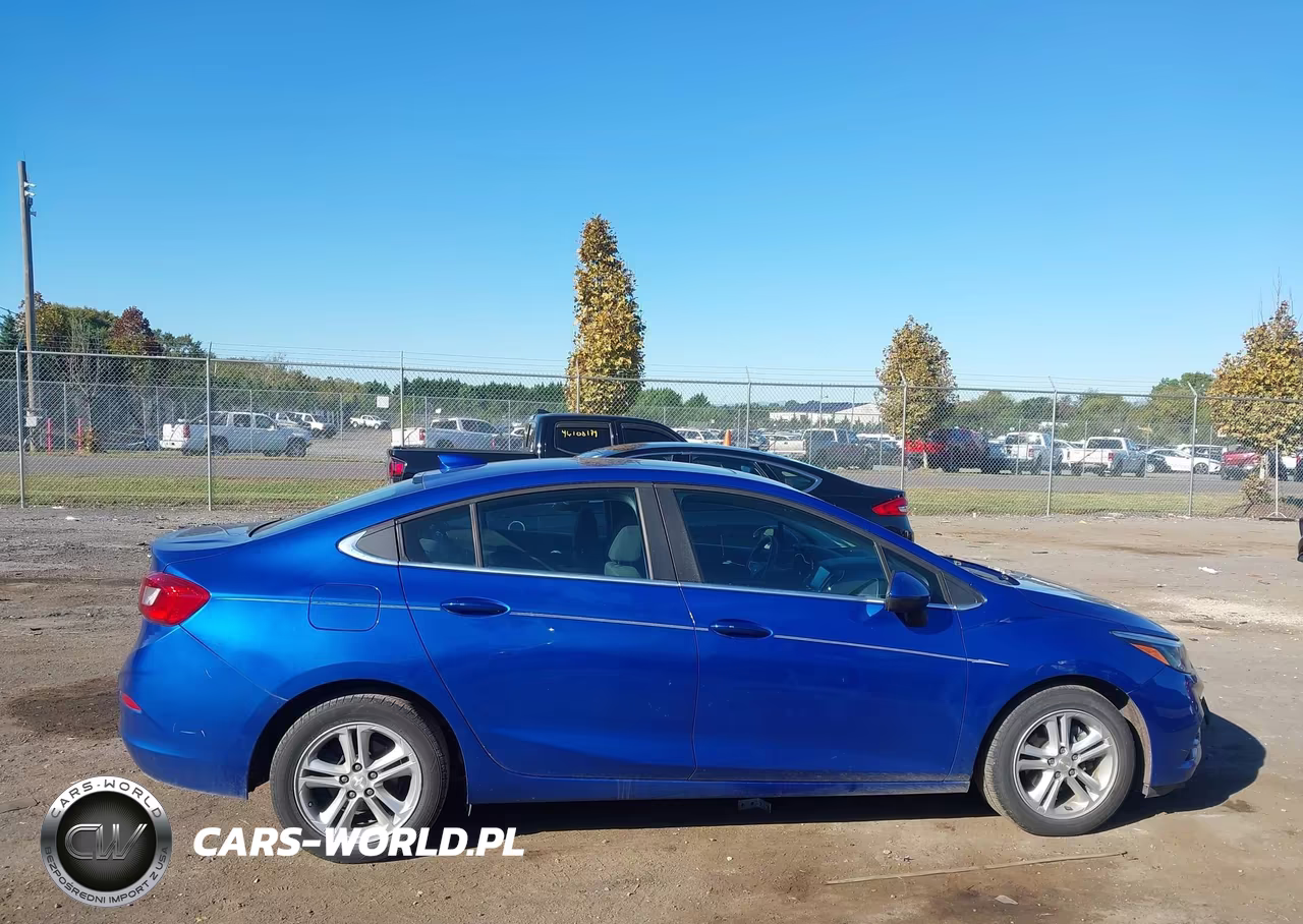 2018 Chevrolet Cruze Lt Auto VIN:1G1BE5SM5J7110549 - 13