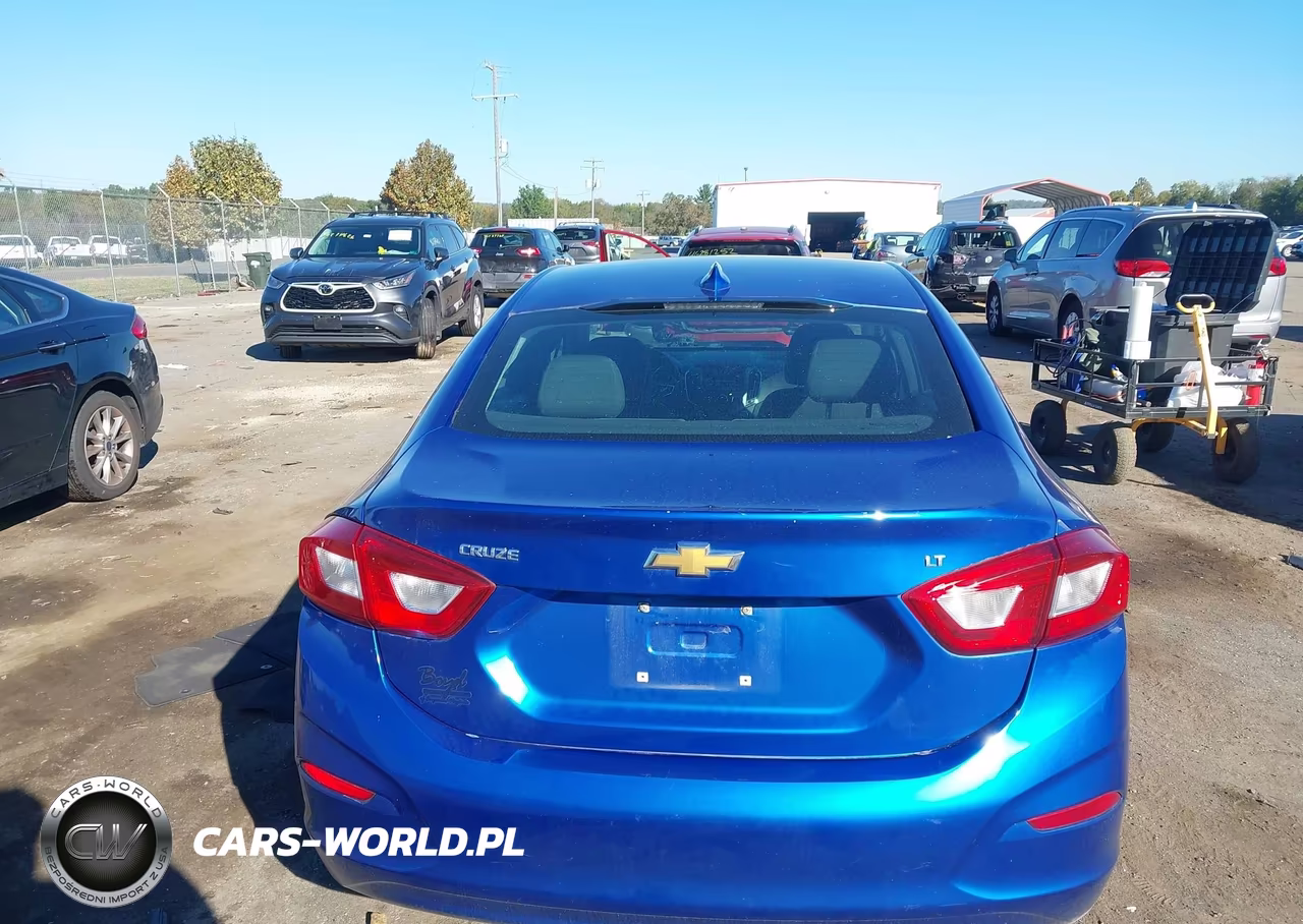 2018 Chevrolet Cruze Lt Auto VIN:1G1BE5SM5J7110549 - 16