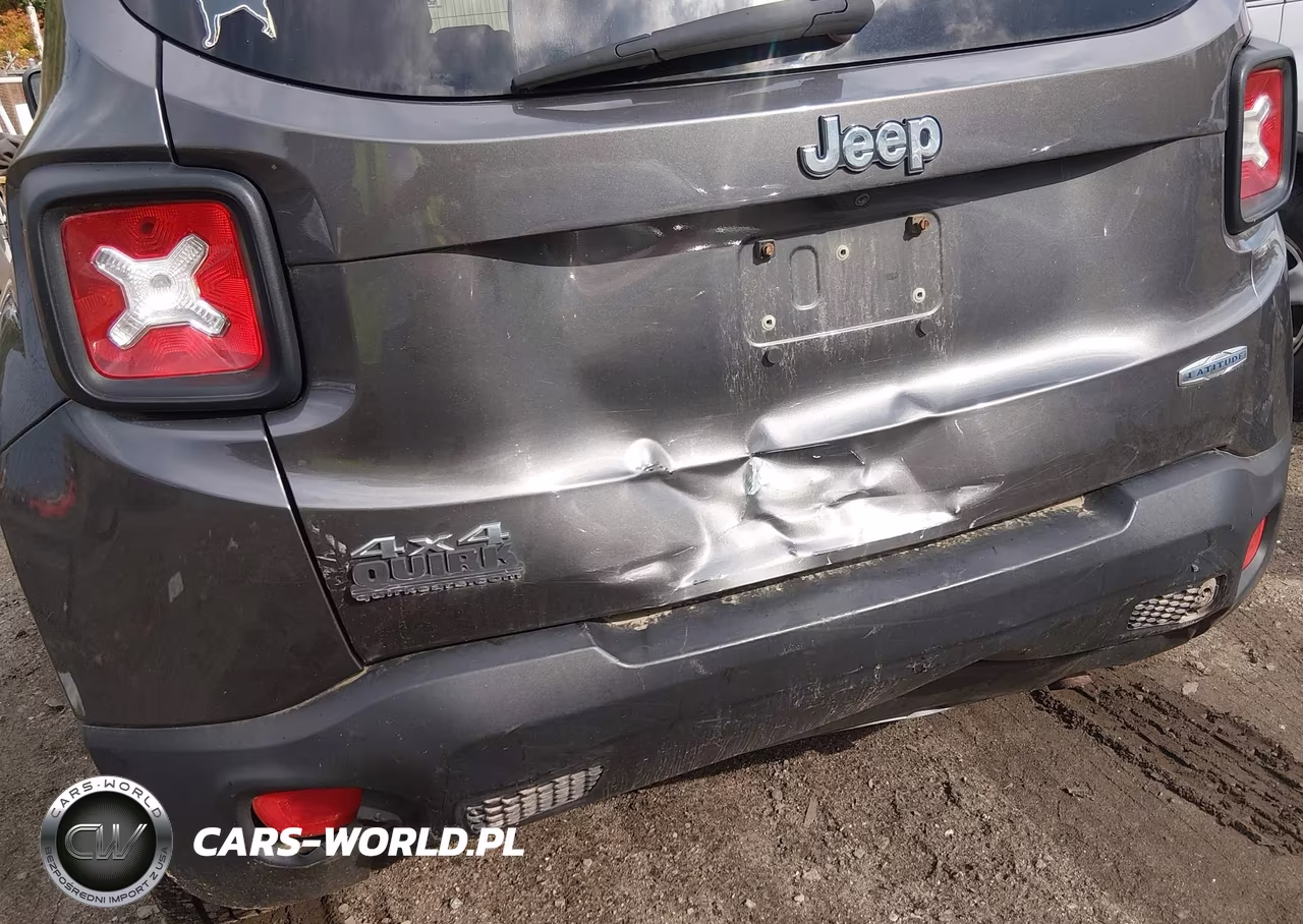 2017 Jeep Renegade Latitude 4X4 VIN:ZACCJBBB5HPF76533 - 6