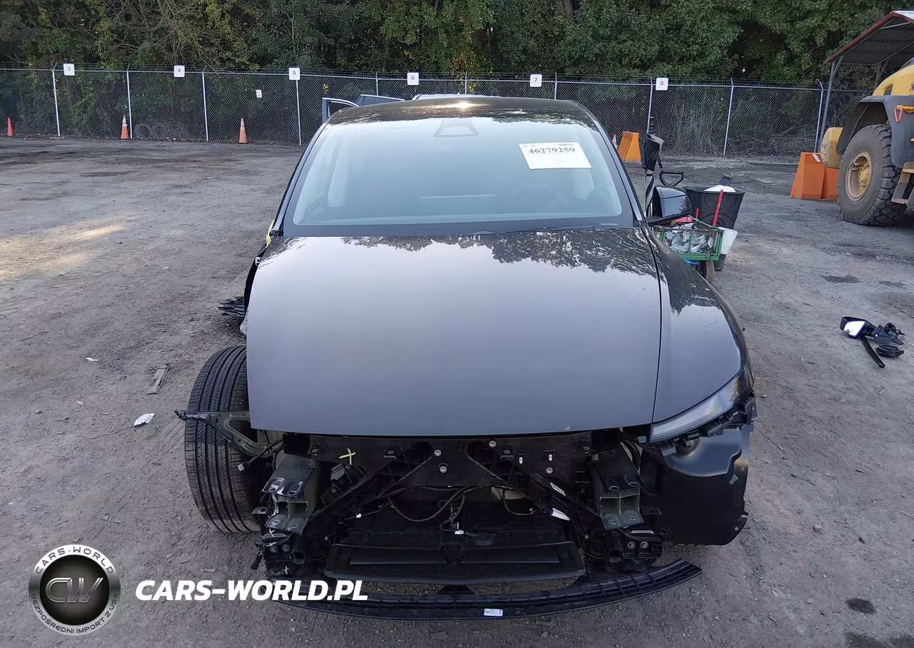 2026 Tesla Model Y Premium Rear-Wheel Drive-Rear-Wheel Drive VIN:7SAYGDED5TA706520 - 13