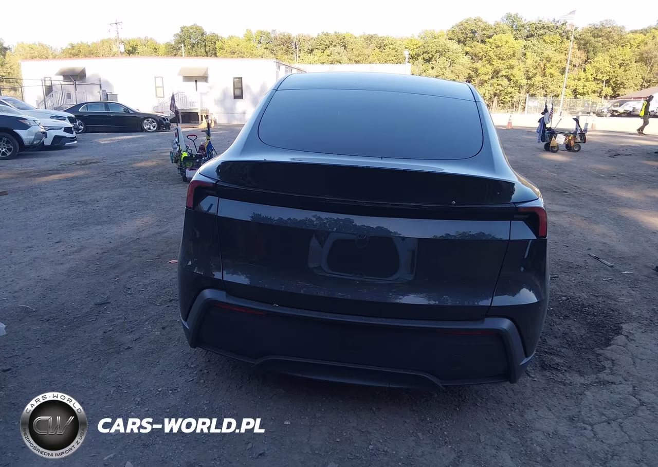 2026 Tesla Model Y Premium Rear-Wheel Drive-Rear-Wheel Drive VIN:7SAYGDED5TA706520 - 17