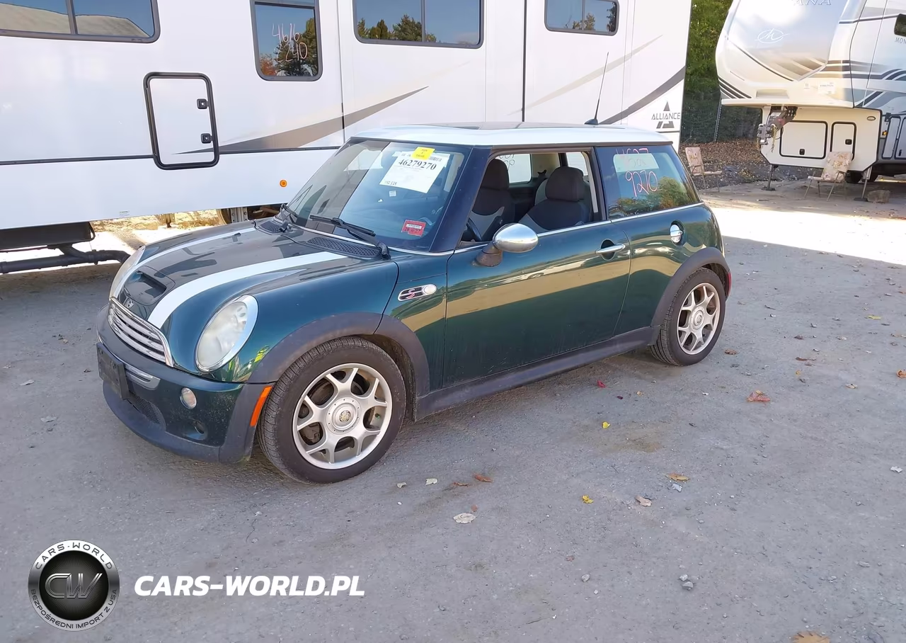 2006 Mini Cooper S VIN:WMWRE33546TL19438 - 2