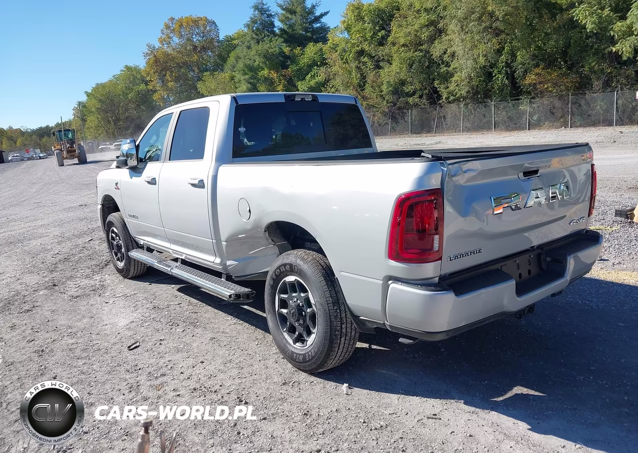 2027 Ram Ram 1500 VIN:3C6UR5FL3VG380533 - 3