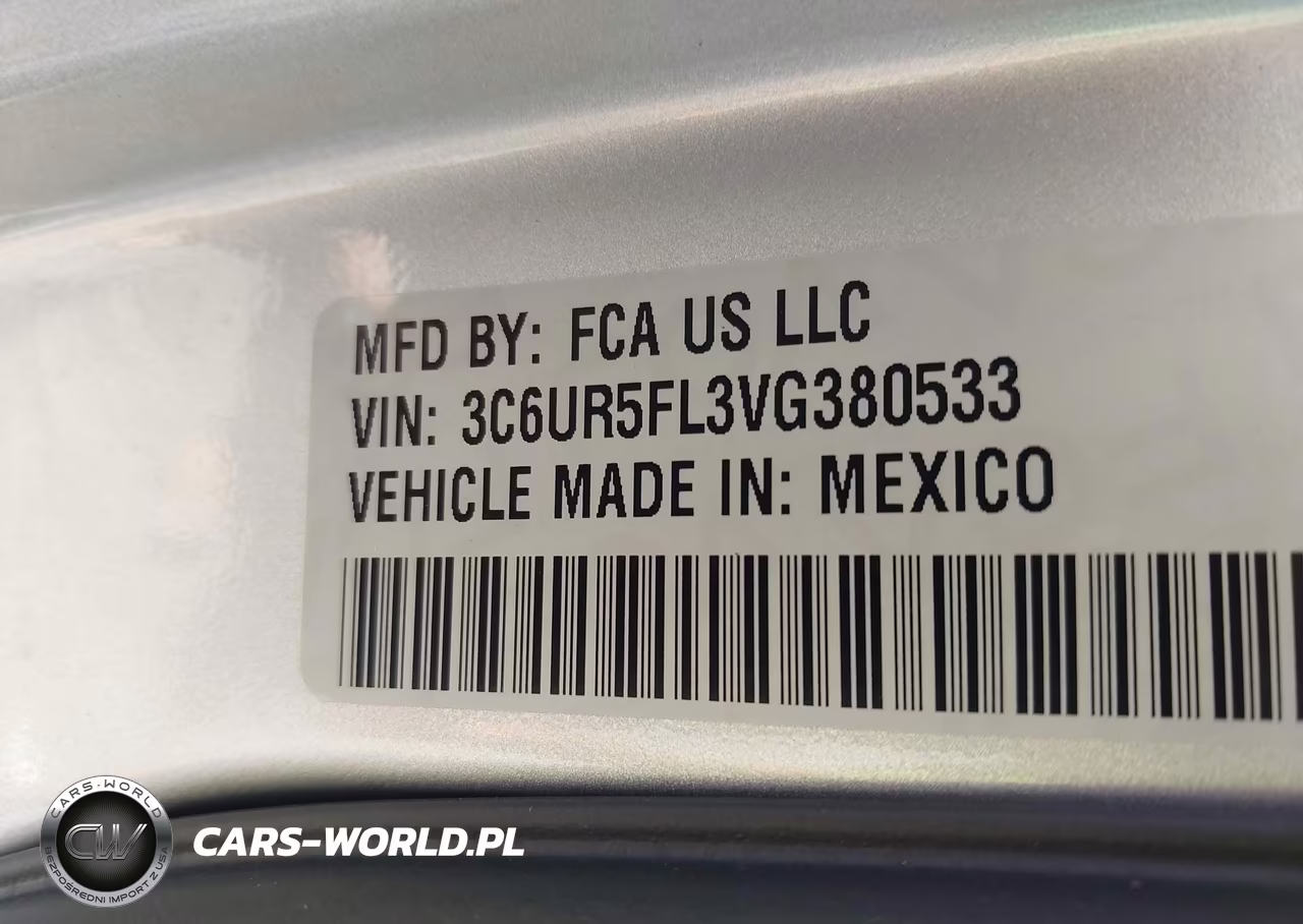 2027 Ram Ram 1500 VIN:3C6UR5FL3VG380533 - 9