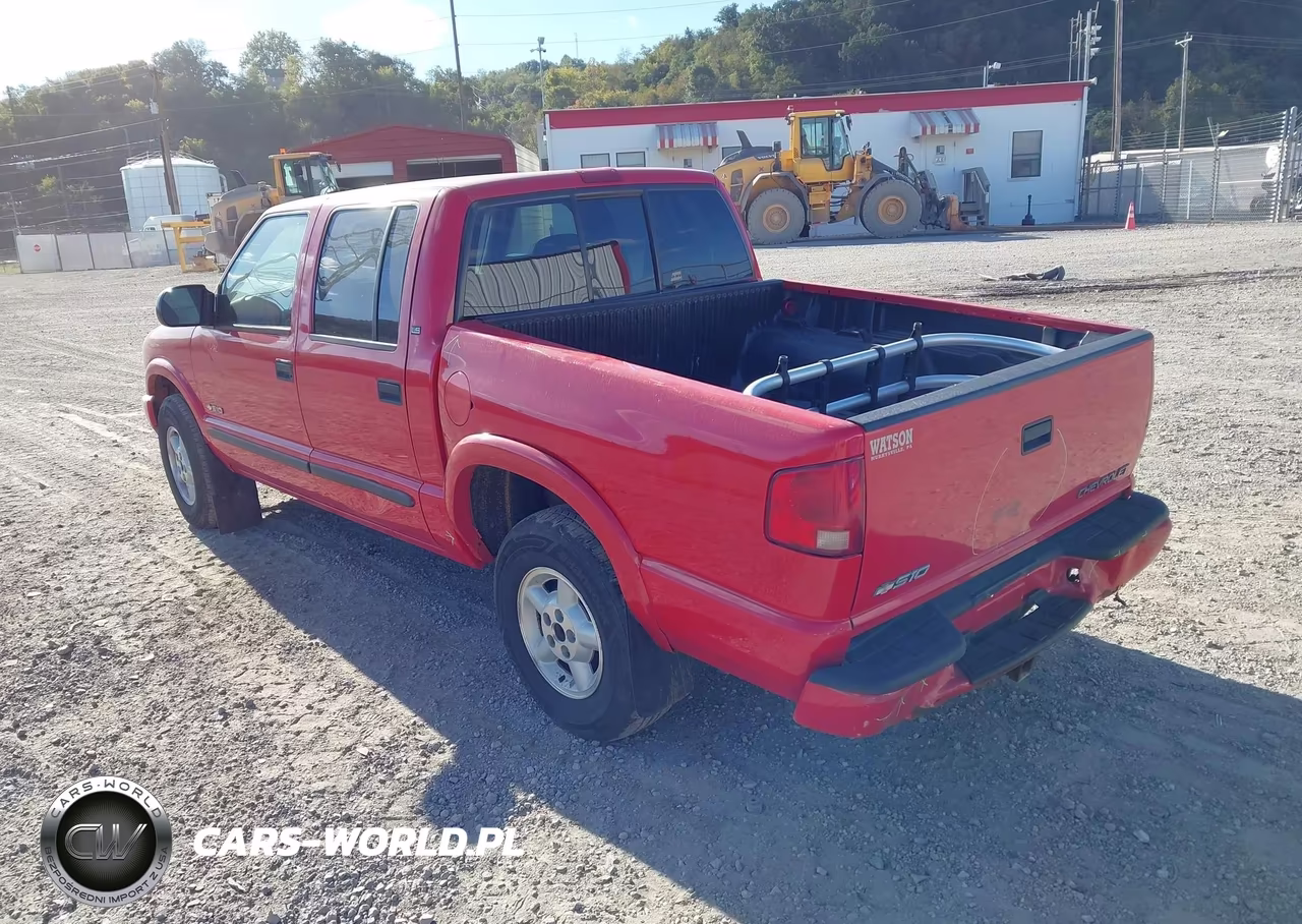 2003 Chevrolet S-10 Ls VIN:1GCDT13X33K170949 - 3