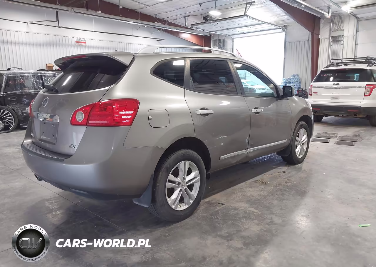2013 Nissan Rogue Sv VIN:JN8AS5MT8DW509485 - 4