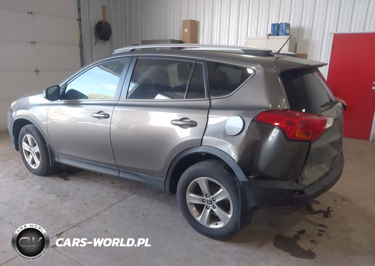 2015 Toyota Rav4 Xle VIN:2T3RFREV9FW288023 - 3