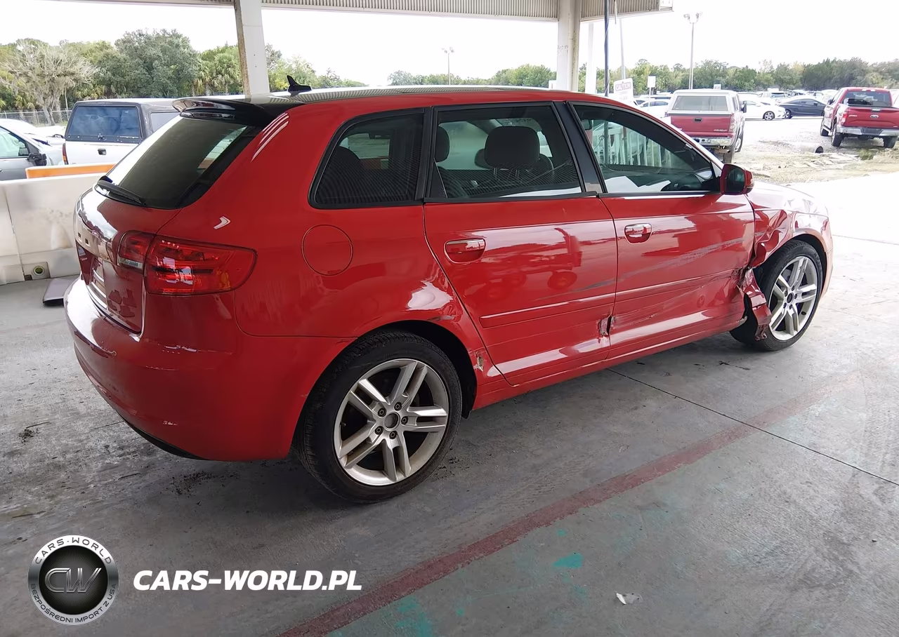 2012 Audi A3 2.0T Premium VIN:WAUBEAFM6CA158252 - 4