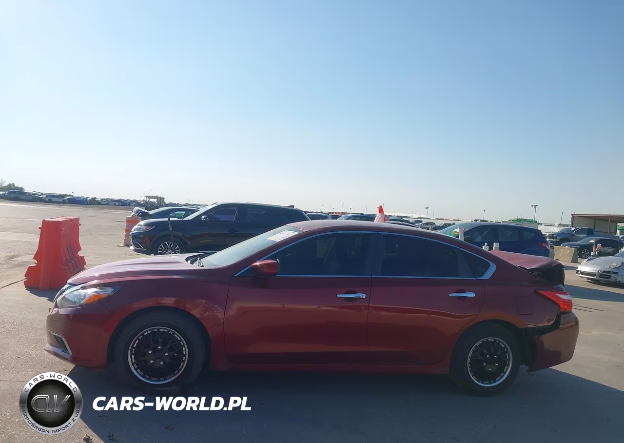 2016 Nissan Altima 2.5 VIN:1N4AL3AP3GN313829 - 14