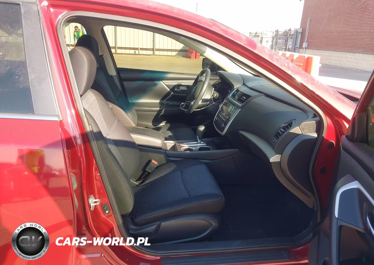 2016 Nissan Altima 2.5 VIN:1N4AL3AP3GN313829 - 5
