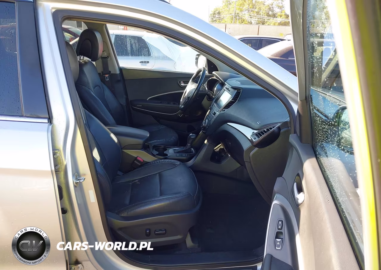 2017 Hyundai Santa Fe Sport 2.0T Ultimate VIN:5XYZWDLA0HG387432 - 5