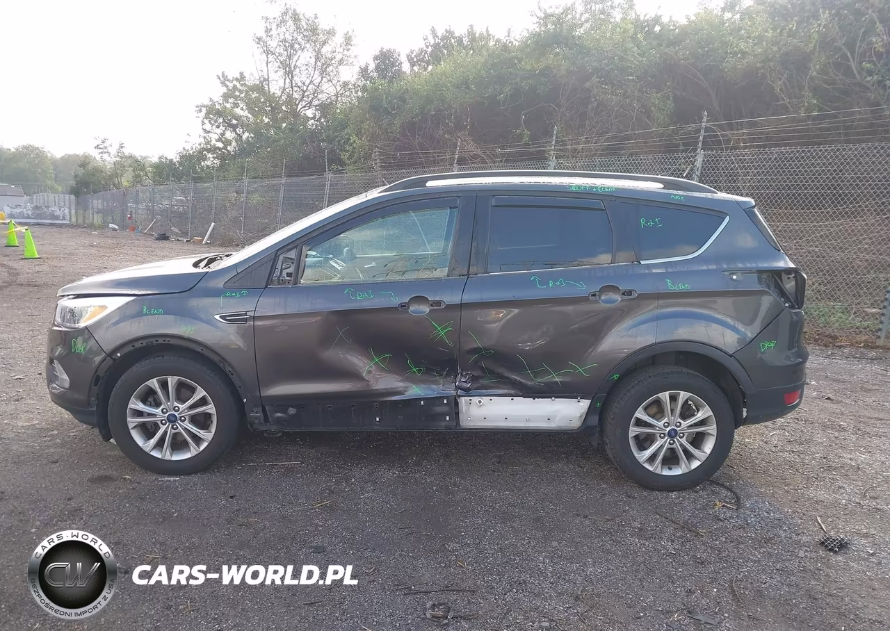 2018 Ford Escape Se VIN:1FMCU0GD6JUD56825 - 15