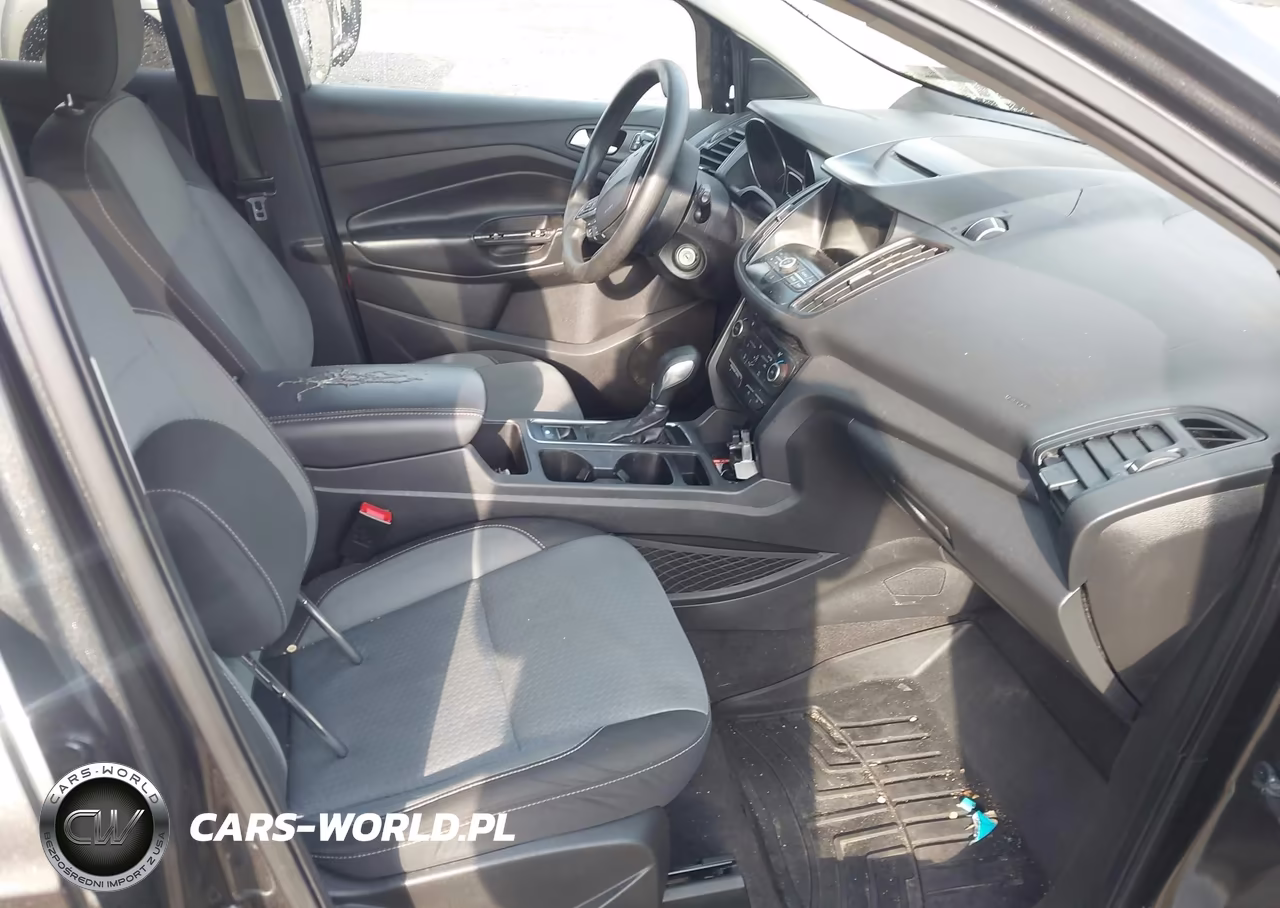 2018 Ford Escape Se VIN:1FMCU0GD6JUD56825 - 5