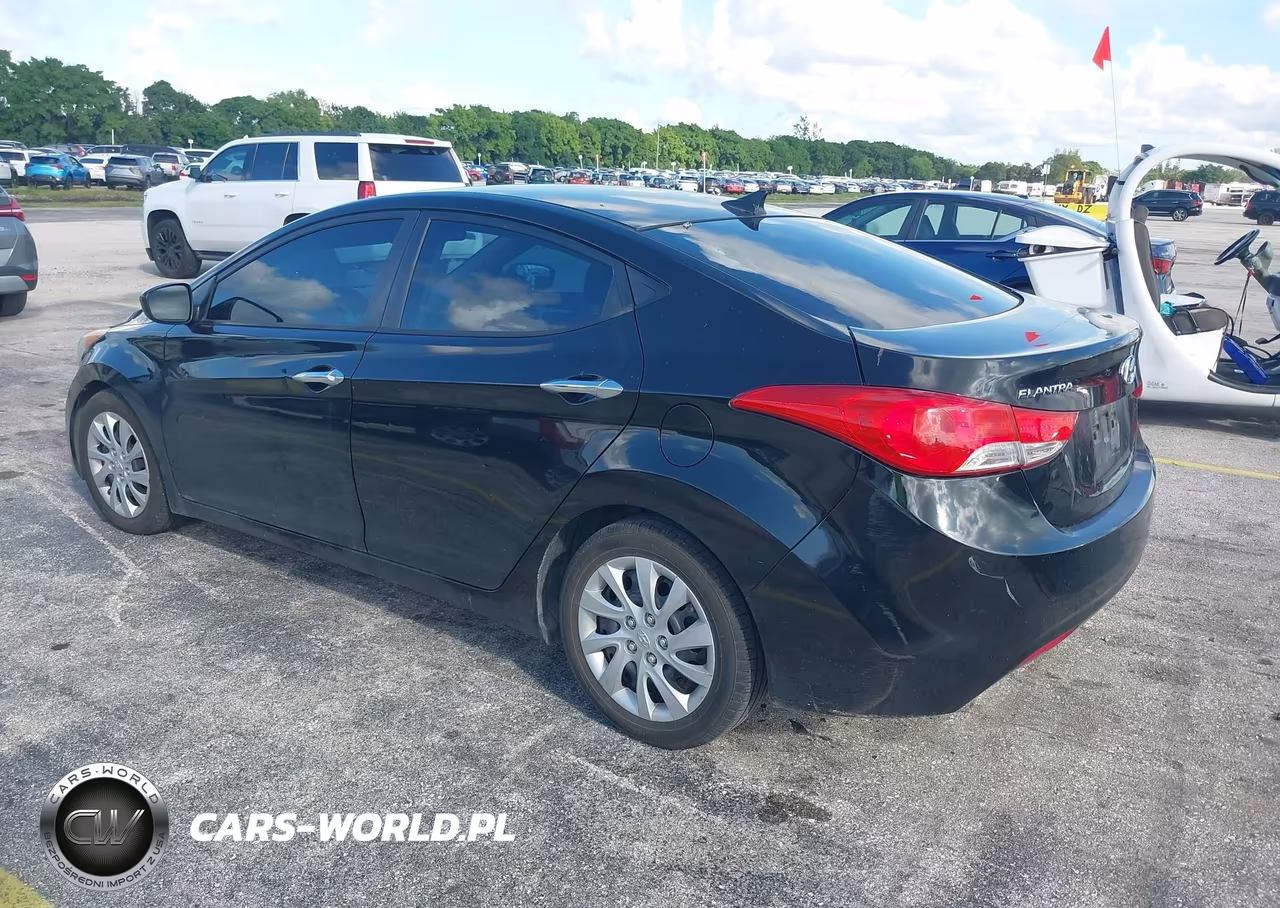 2013 Hyundai Elantra Gls VIN:5NPDH4AE8DH167288 - 3