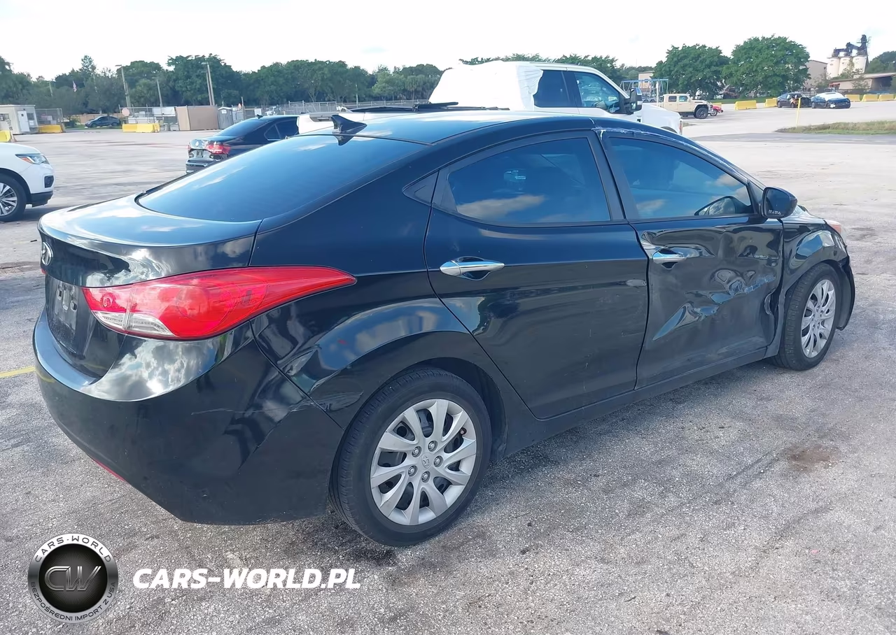 2013 Hyundai Elantra Gls VIN:5NPDH4AE8DH167288 - 4